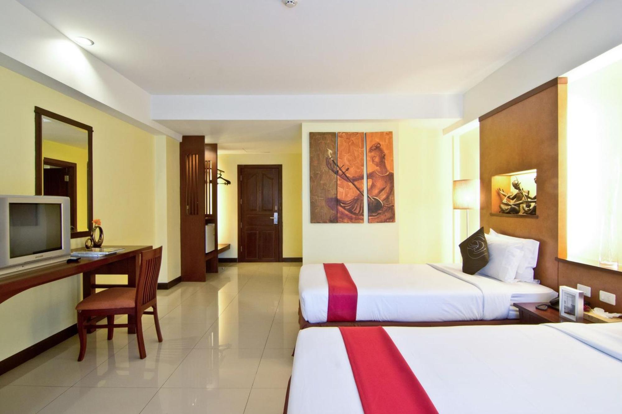 Golden Sea Pattaya - Sha Extra Plus Екстериор снимка